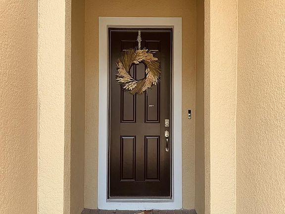 2nd image of 6839 Tussilago Way