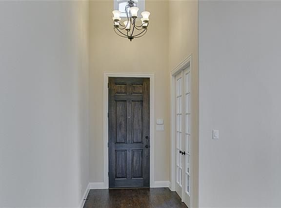 2nd image of 2817 Piersall Dr