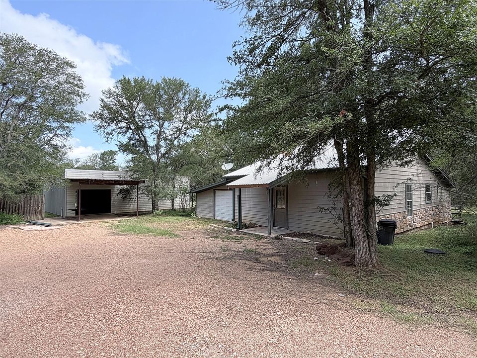 1st image of 236A Piney Ridge Dr