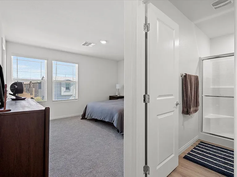 619 Peaceful Rock Ave — Photo 12