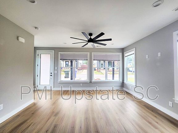 5th image of 6 Dean St