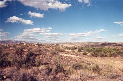2nd image of 1300 N Old Clarkdale Highway