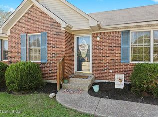 290 Aulbern Dr E, Mount Washington, KY 40047