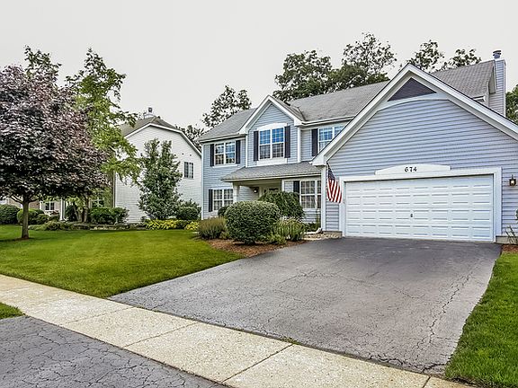 2nd image of 674 Aster Dr