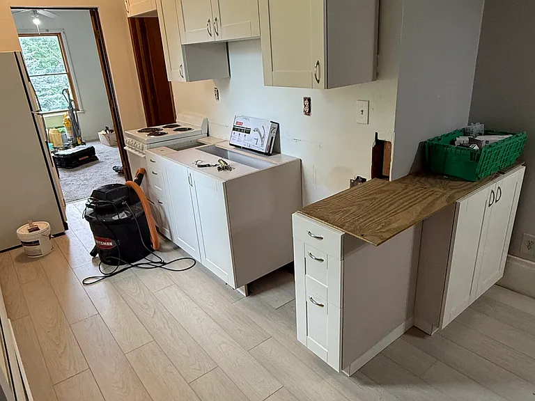 649 Erie St SE #2 — Photo 9