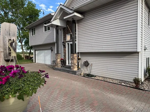 8038 Griffith Ave NW, Maple Lake, MN 55358