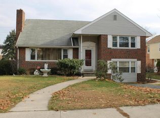 828 Lehigh St, Reading, PA 19601