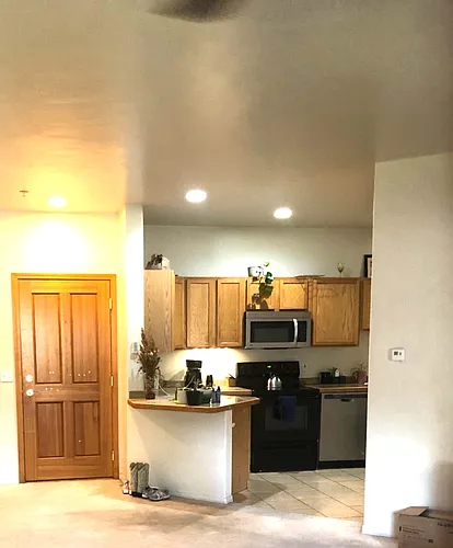 1400 E Valley Rd #201 Photo 1