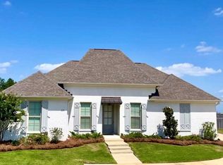 221 Harris Cir, Madison, MS 39110