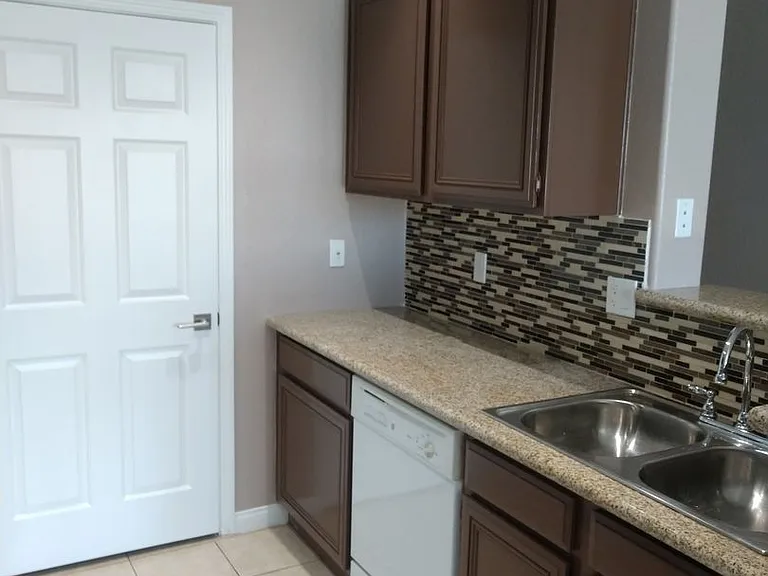 7115 S Durango Dr #210 — Photo 8
