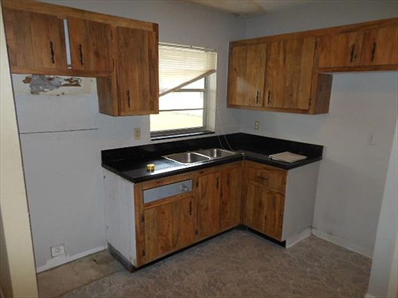 4th image of 5192 NE 6th Ave APT 810