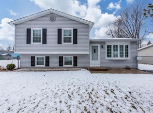 37268 N Lake Shore Dr, Lake Villa, IL 60046