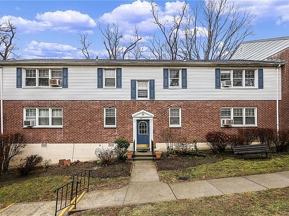 2nd image of 39 Columbus Ave APT 2A