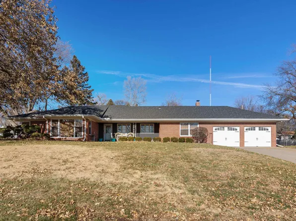 5448 Laurel Ave, Omaha, NE 68104