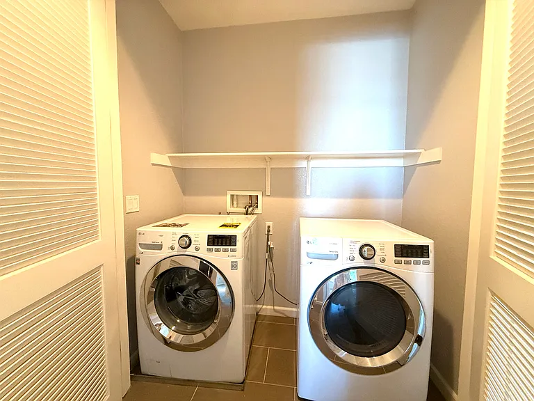 642 Bair Island Rd #1003 — Photo 8