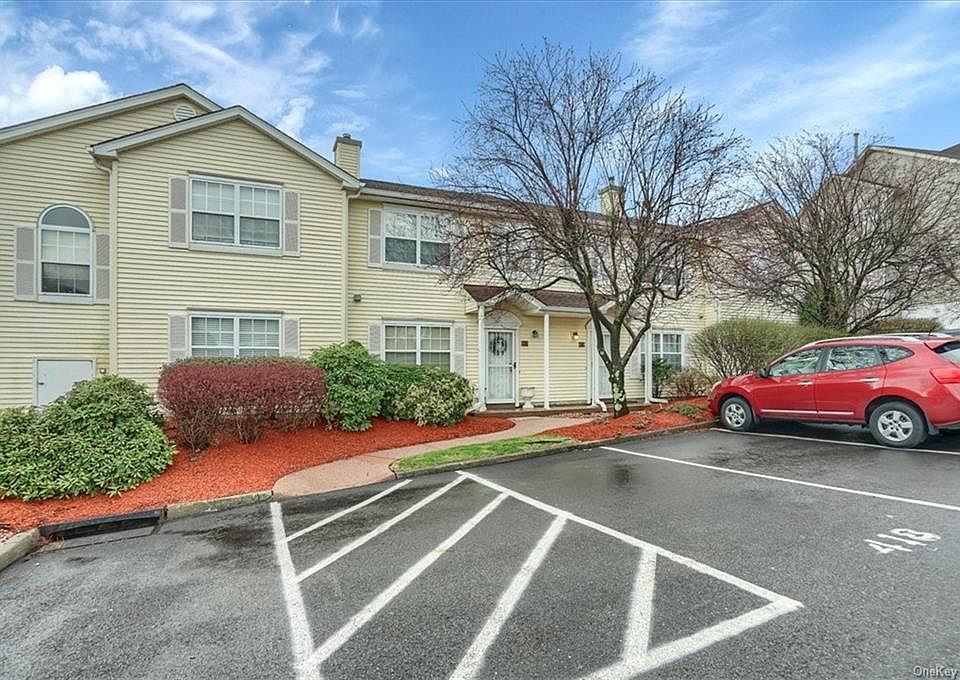 1st image of 414 Arbor Ln