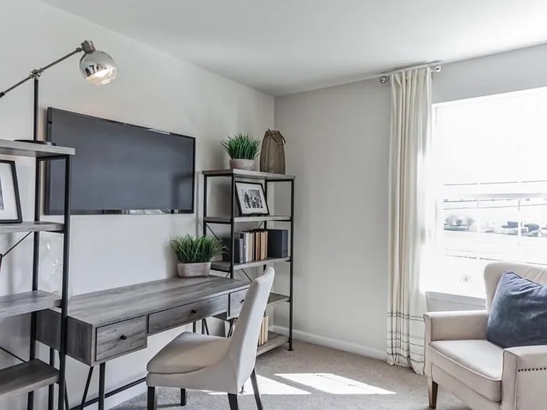 126 Corolla Dr — Photo 16