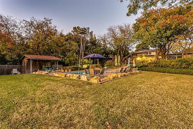 1st image of 8717 Overland Dr