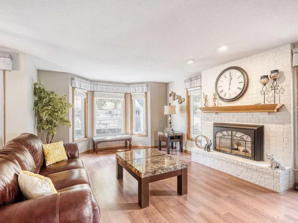 4120 Minnesota Ln N, Plymouth, MN 55446