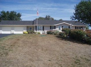 210 Beezley St, Macedonia, IA 51549