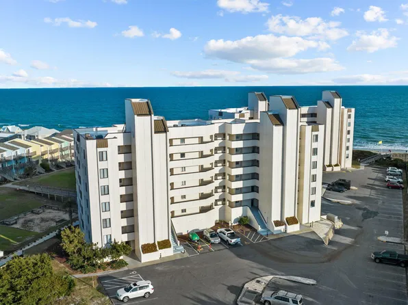 8801 Reed Drive W #113, Emerald Isle, NC 28594