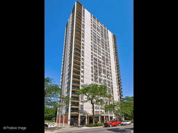1355 N Sandburg Ter #309D, Chicago, IL 60610