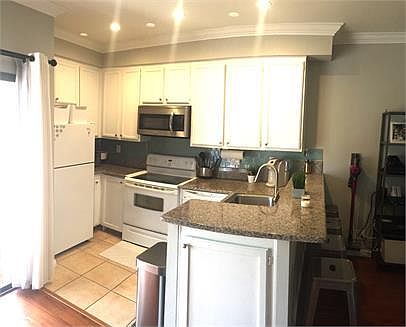 2nd image of 941 W Carson St Unit 119-119-11