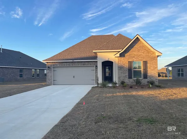 9950 Chipper Ln, Foley, AL 36535