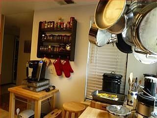 4th image of 1005 Winston Ct