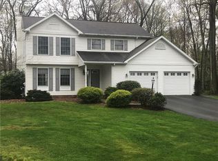 135 Winterwood Dr, Butler, PA 16001