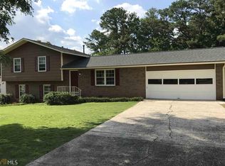 2 Camelia Ln NE, Rome, GA 30161
