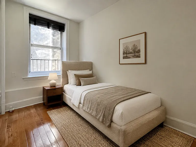 101 Thompson St #5 — Photo 4