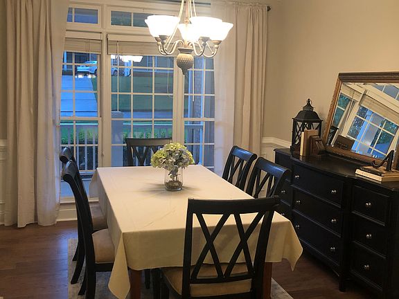 Spacious Dining Room