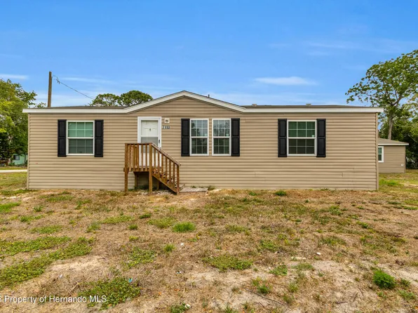 7193 Sealawn Dr, Spring Hill, FL 34606