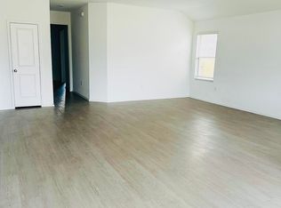 204 Herald Dr, Hutto, TX 78634