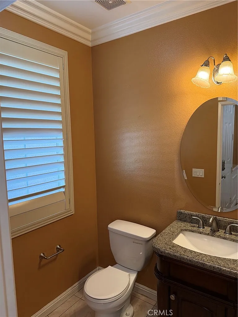 3 bed, 2.5 bath, 1500 sqft, $3,200 — Photo 2