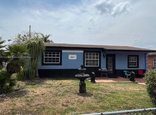 881 NW 34th Way, Lauderhill, FL 33311