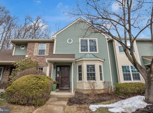 1108 Hickory Ct, Monmouth Junction, NJ 08852