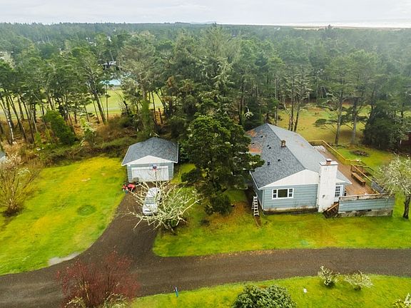 2nd image of 1202 204th Ln