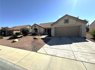 2524 Desert Glen Dr, Las Vegas, NV 89134
