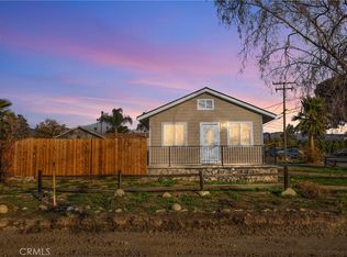 1715 Capri Ave, Mentone, CA 92359