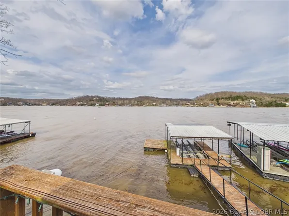 15209 Martingale Rd, Gravois Mills, MO 65037