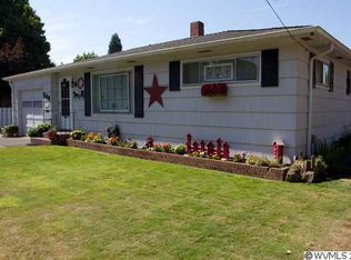 640 Hiatt St, Lebanon, OR 97355