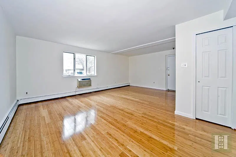 2 bed, 1050 sqft, $2,750 — Photo 2