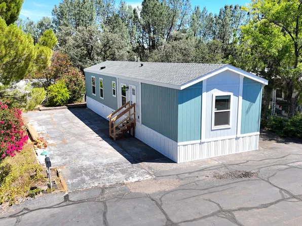 821 Saint Marks St Spc 4, Redding, CA 96003