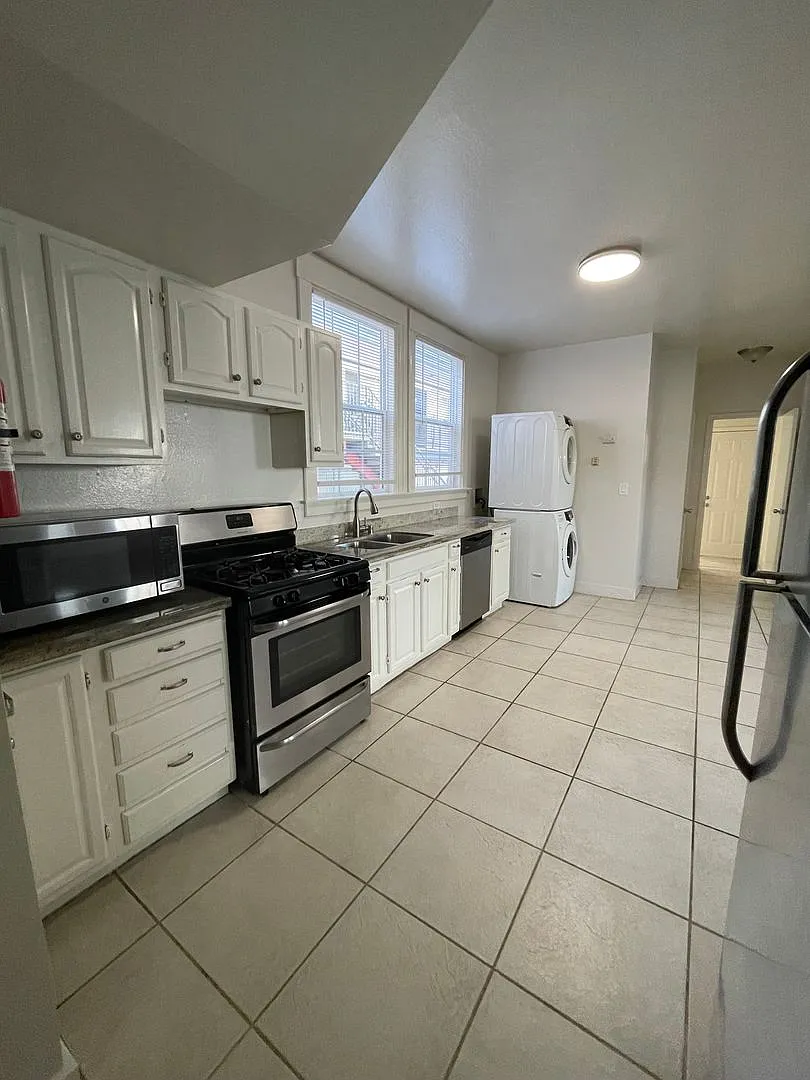 Great Upper Unit — Photo 3