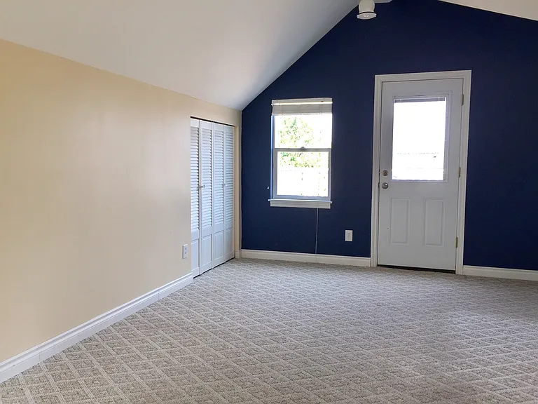10742 Durland Ave NE — Photo 10