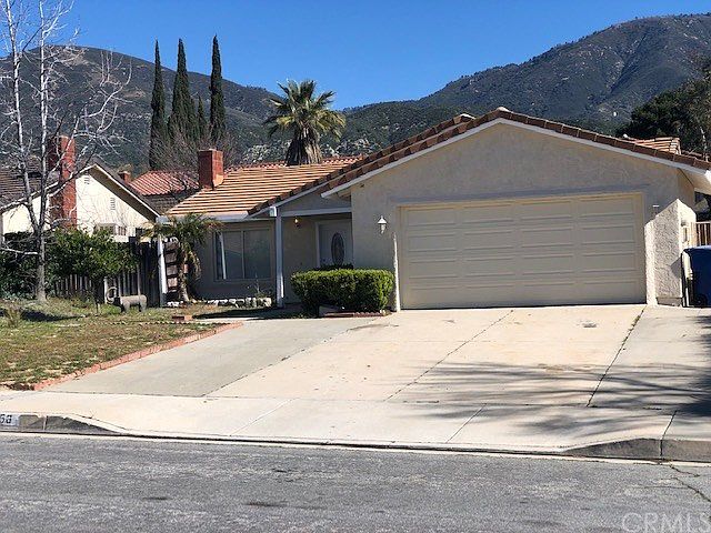 1st image of 2556 Periwinkle Dr