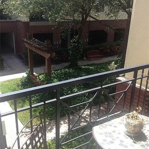 2010 E Palm Ave #14221 — Photo 7
