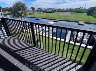 200 Meres Blvd APT 21, Tarpon Springs, FL 34689